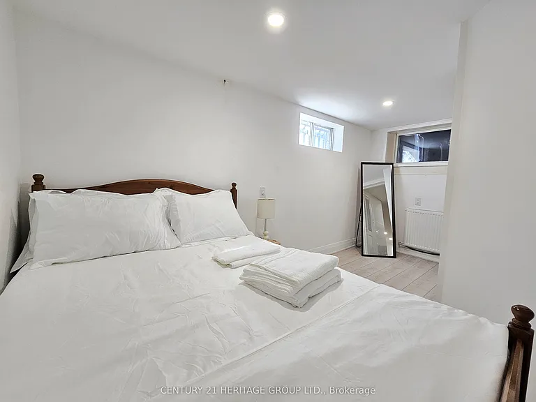 344 Shaw St #BASEMENT — Photo 5