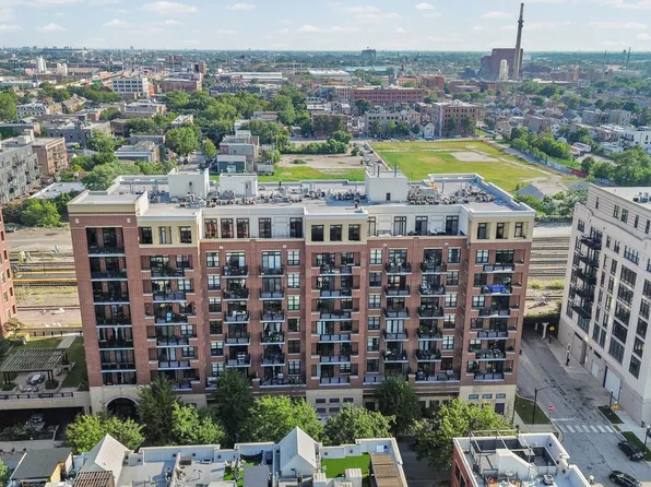 833 W 15th Pl Unit 303, Chicago, IL 60608