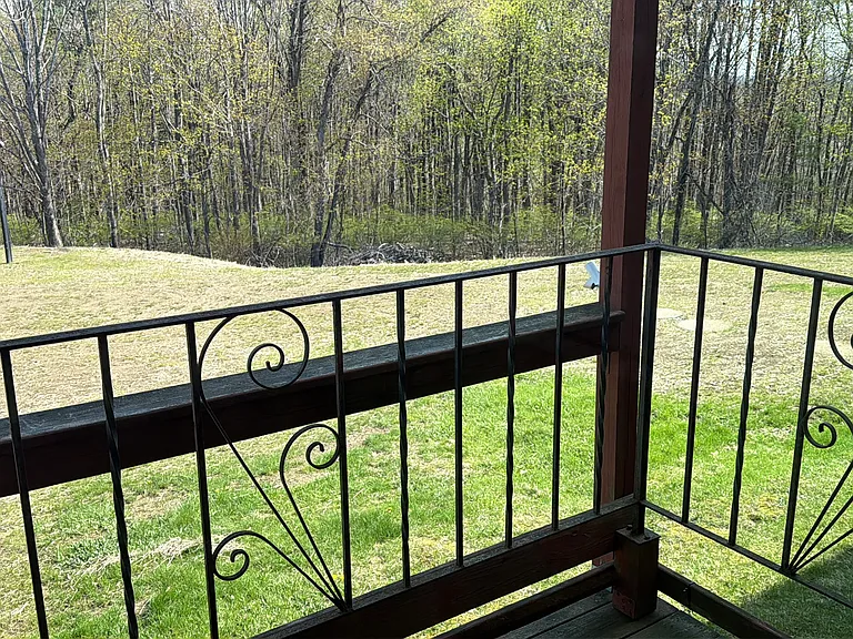 150 Rochester Hill Rd — Photo 3