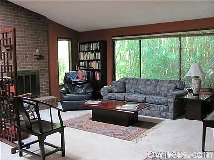 Large LR with fireplace and vaulted ceiling