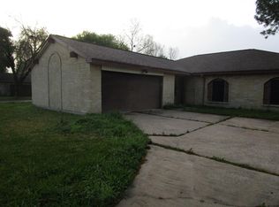 9942 Rustic Rock Rd, La Porte, TX 77571