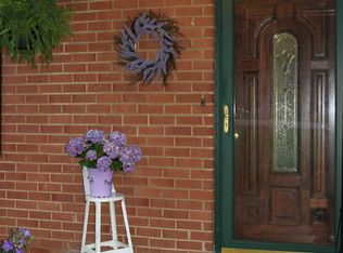 3850 Darlington Rd SW, Roanoke, VA 24018