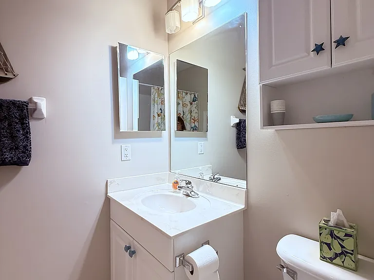 Second full bath with bath tub shower