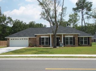 150 Meway Dr, Midway, GA 31320