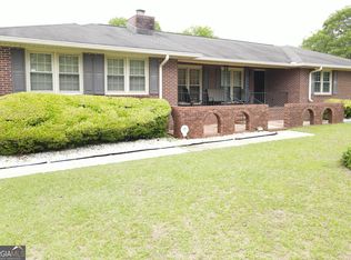 7054 Bethel Church Rd, Lizella, GA 31052