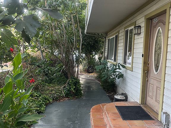 2nd image of 520 N Wilson Ave #520