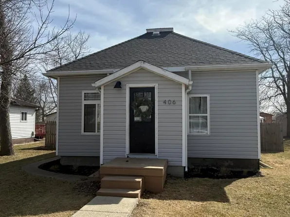 406 Charger Ave, Hayti, SD 57241