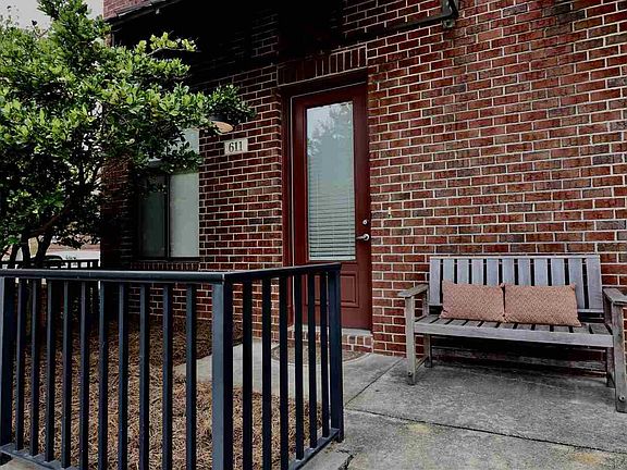 3rd image of 611 N Alcaniz St