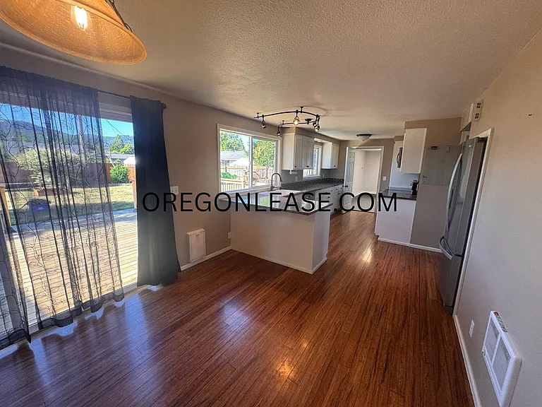1710 Rambling Dr #1 — Photo 4