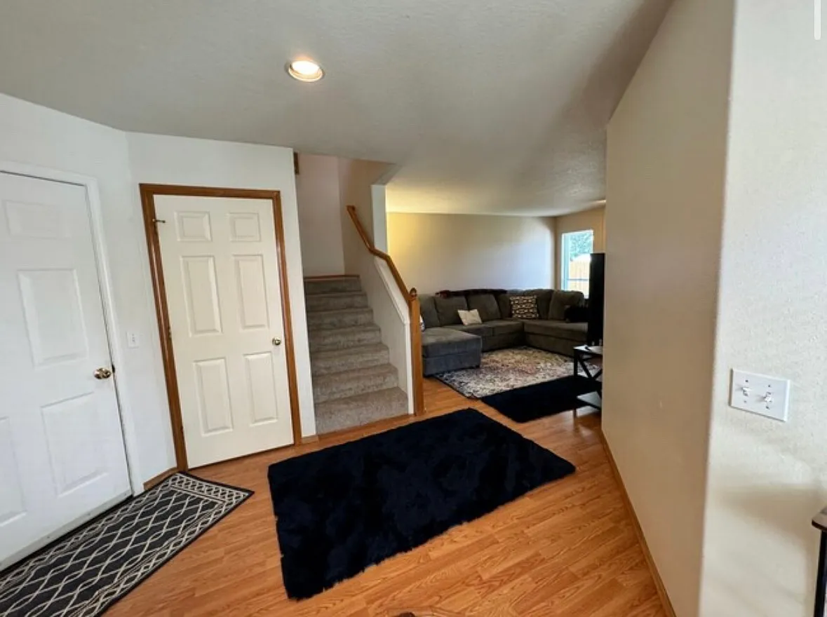 SW Trachsel Dr, Beaverton — Photo 3