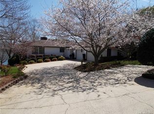 8886 Hagers Ferry Rd, Denver, NC 28037