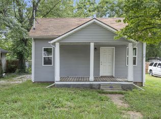 821 N Warren Ave, Springfield, MO 65802