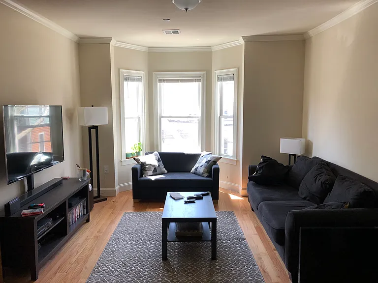 117 Webster Ave #2 — Photo 23
