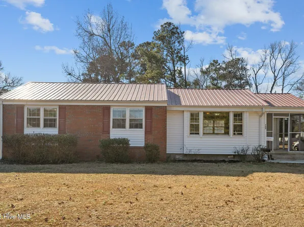 709 Barn Street, Jacksonville, NC 28540