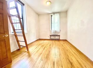 313 W 105th St APT 2C, New York, NY 10025