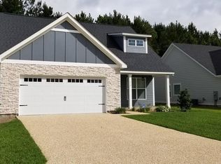 214 Summercreek Cv, Thomasville, GA 31792