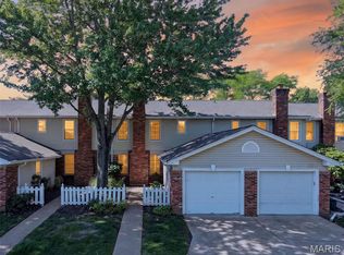 13304 Streamwood Dr, Saint Louis, MO 63141