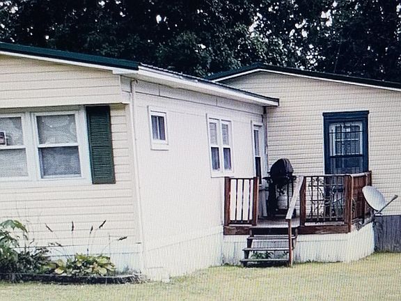 4th image of 163 Tinnian Ave