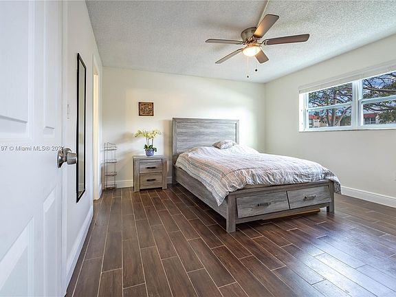 4th image of 8000 N Sunrise Lakes Dr #103