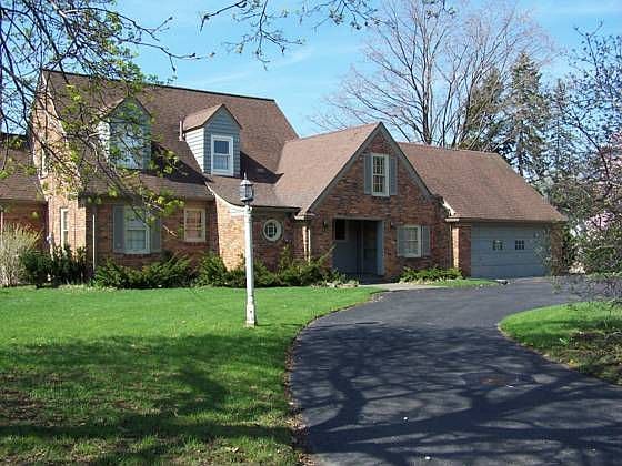 1st image of 2535 W Walton Blvd