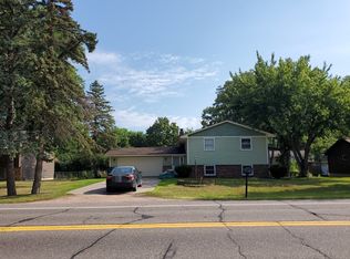 909 Dayton Rd, Champlin, MN 55316