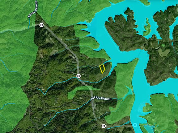 4th image of 520 Calvin Cove Rd