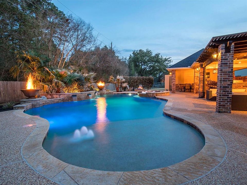 1st image of 10426 Waterstone Estates Ct