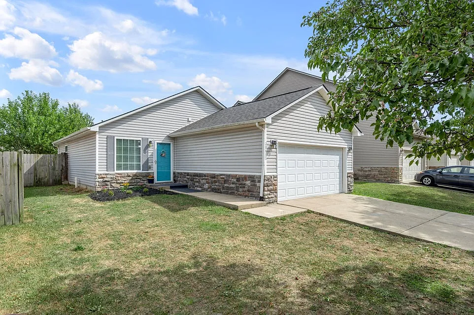 Building Photo - 204 Lucille Dr