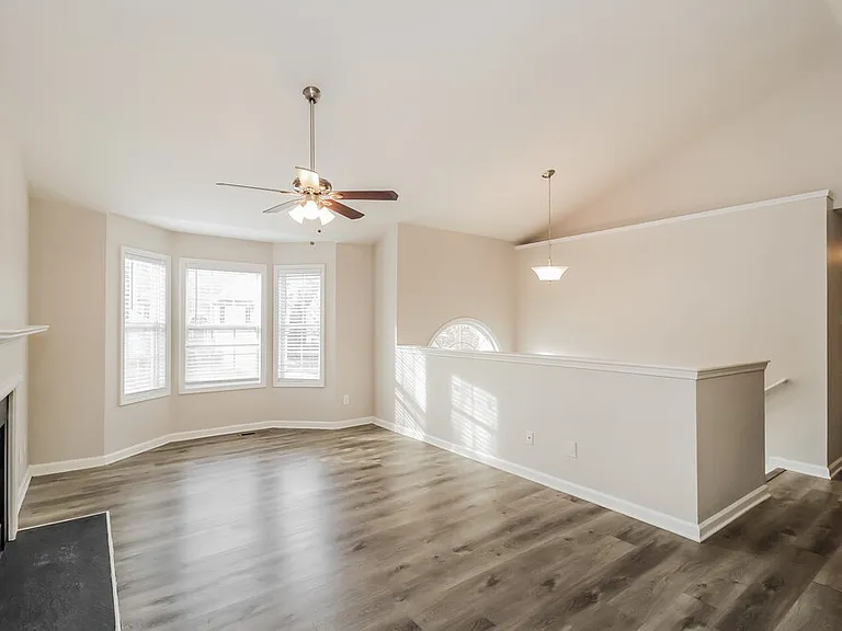 6548 Snowbird Ln — Photo 4