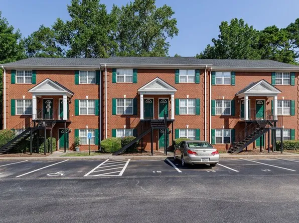 600 Mitchell Bridge Rd #14, Athens, GA 30605