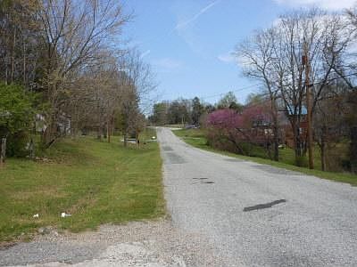 4th image of 2304 Brightwood Dr