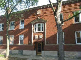 3651 W Byron St #1, Chicago, IL 60618