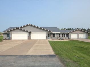 N50994 Schutte Ln, Eleva, WI 54738