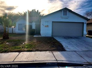 5559 Ballinger Dr, Las Vegas, NV 89142