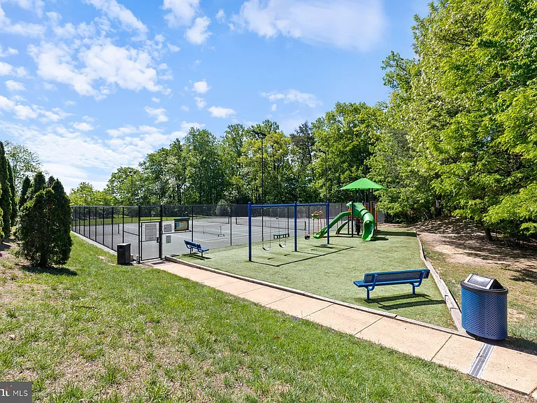 6551 Grange Ln #202 — Photo 8