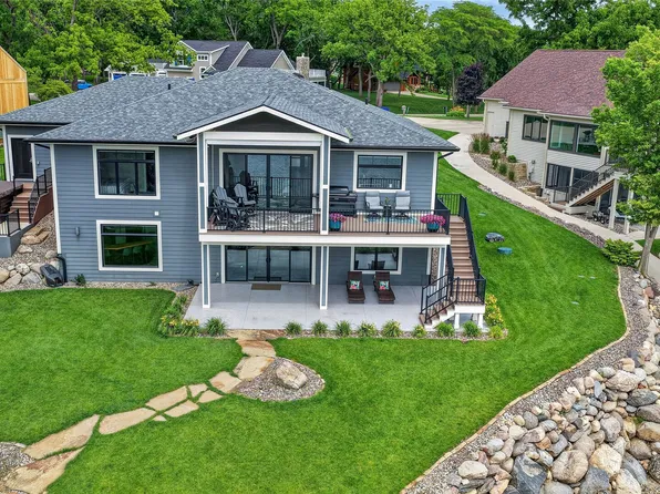 4815 Castle Point, Panora, IA 50216
