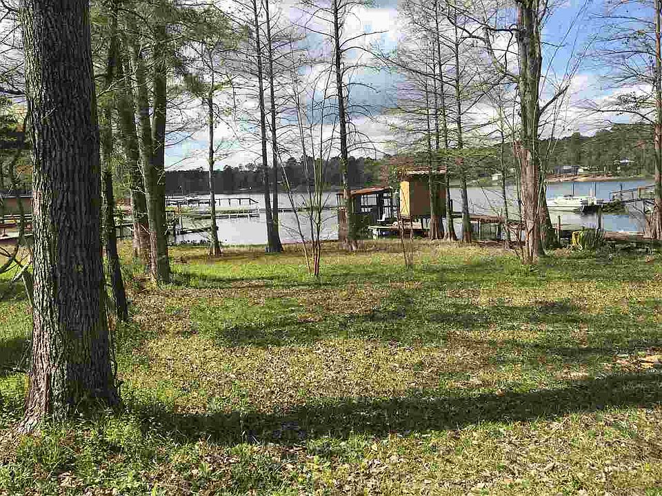 1st image of 223 Waterfall Dr