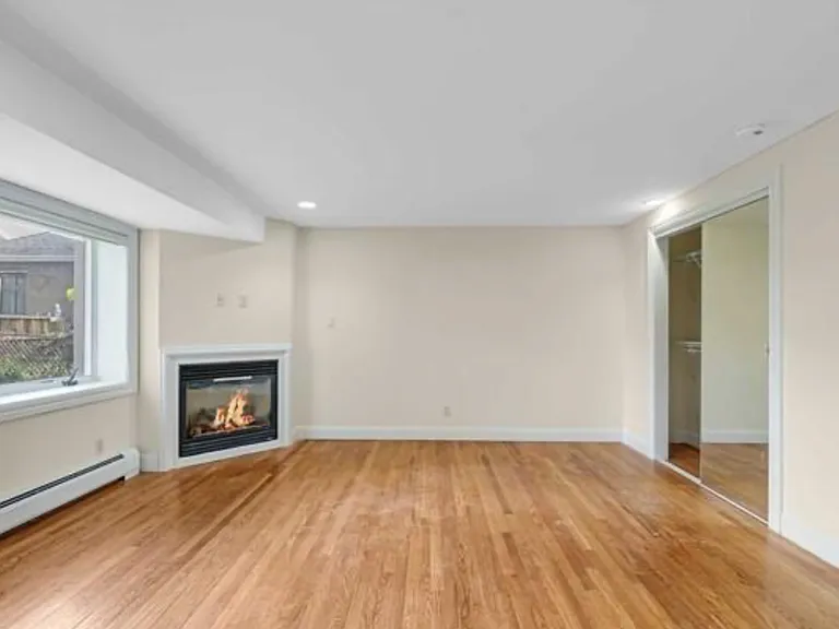 18A E Oakdene Ave #GF — Photo 4