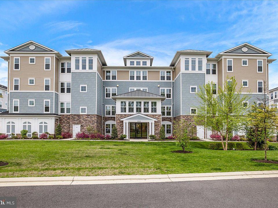 1st image of 3000 Herons Nest Way Unit 22