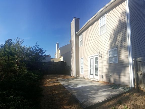 2nd image of 20 Wild Dogwood Way
