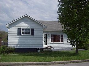 1st image of 1100 Lincoln Dr