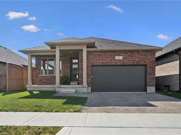 79 S Parkwood Blvd, Elmira, ON N3B 3G8