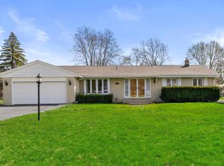 4307 Woodbury Ln, Racine, WI 53403