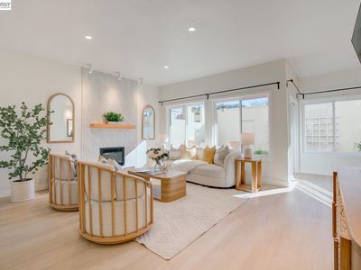 2271 Armada Way, San Mateo, CA, 94404