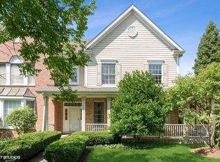 4371 Canterbury Ct, St Charles, IL