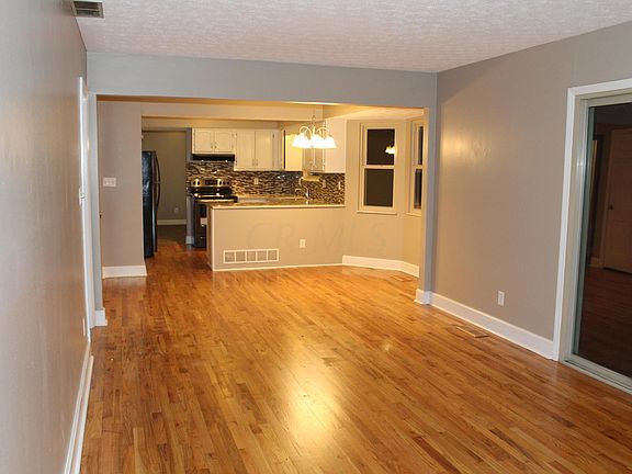 4th image of 12058 Woodstock Ave Unit E