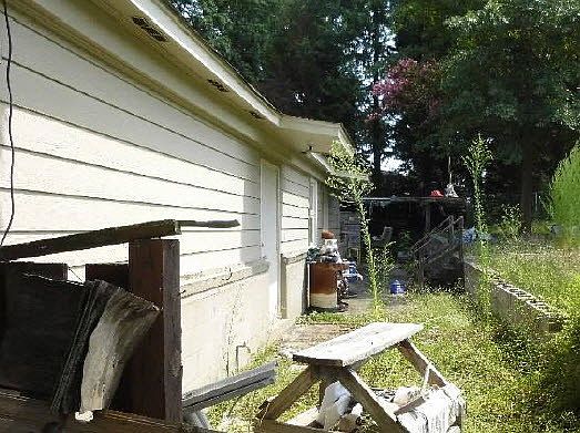 2nd image of 817 Fontanna Ave