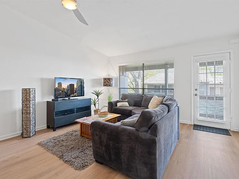 1101 Hollow Creek Dr #2203 — Photo 12