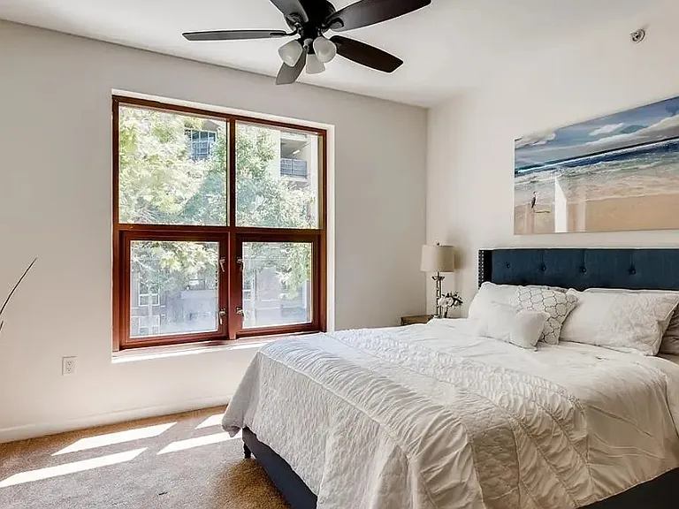 1150 J St #1 — Photo 4