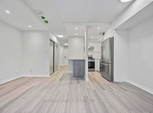 55 Centre Ave #2205, Toronto, ON M5G 2H5